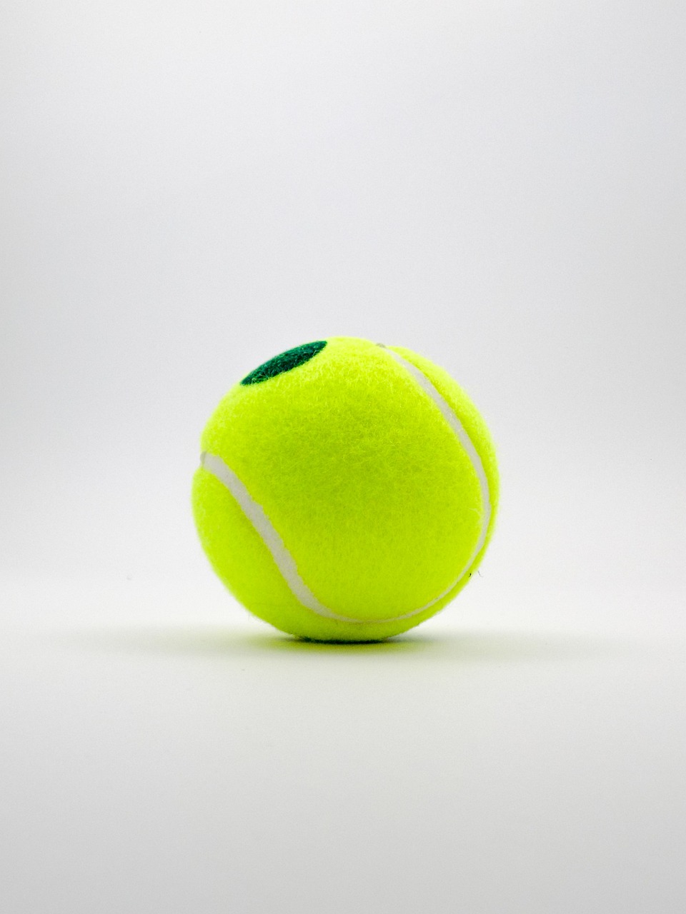 découvrez notre large sélection d'équipements de tennis, allant des raquettes aux balles, en passant par les accessoires essentiels pour améliorer votre jeu. que vous soyez débutant ou joueur expérimenté, trouvez le matériel adapté à vos besoins et élevez votre performance sur le court.